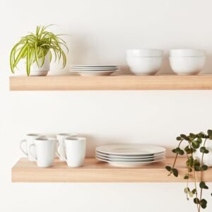 814cqtAWCvL._AC_SL1500.jpg Amazon Basics 16-Piece Porcelain Kitchen Dinnerware Set with Plates, Bowls and Mugs, Service for 4 - White