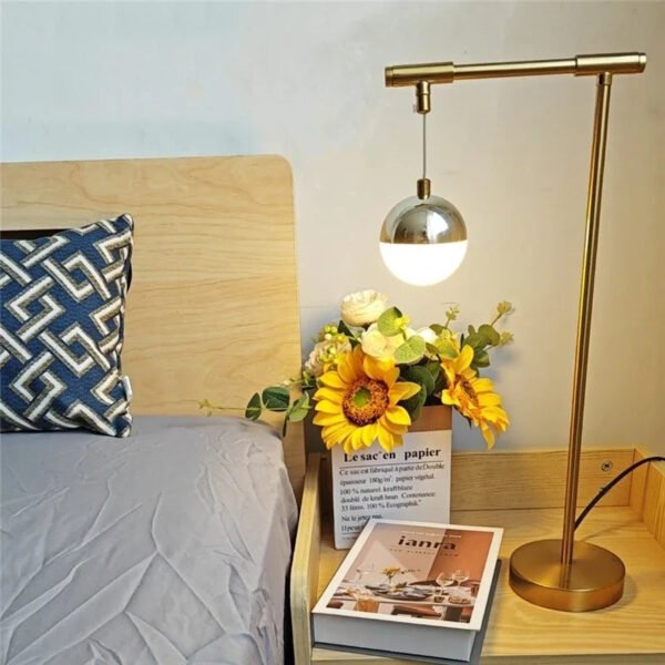 Modern Creative Golden Table Lamps Eye Protection Study Reading Desk Lamp Nordic Living Room Bedroom Bedside Decor Table Light